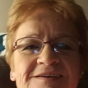 Meet your Posher, Malinda